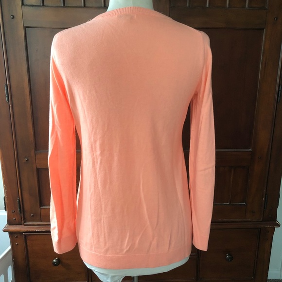 GAP V-neck Cardi - Picture 2 of 6